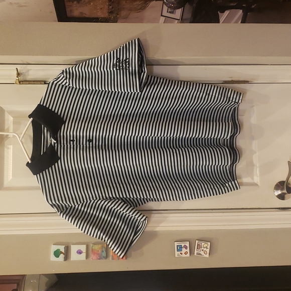 Polo - Picture 1 of 4